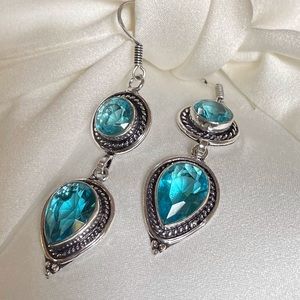 Vintage Sterling Silver Faceted Blue Topaz Dangle Teardrop Earrings